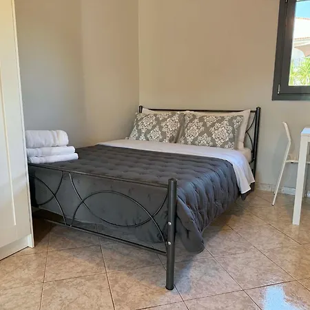 Calliopi's Casa vacanze Plitra